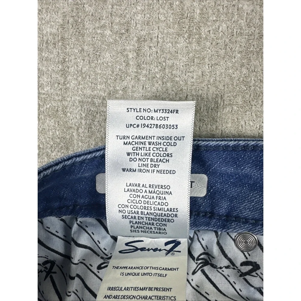 Seven For All Mankind Jean shorts Size 10 Cut Off Summer Raw Hem Distressed